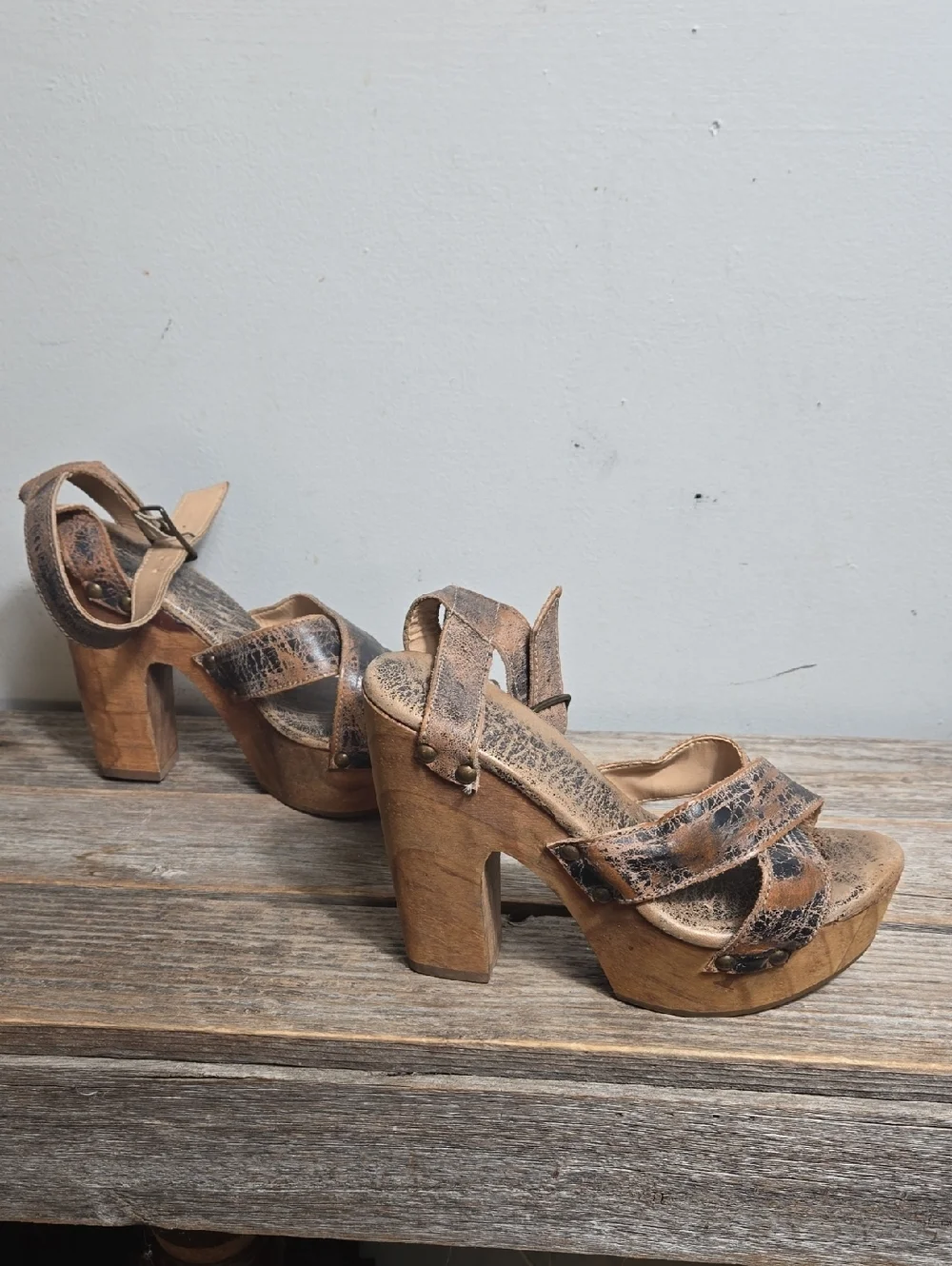 Bed Stu Distressed Vintage-Inspired Brown Platform Boho  Sandal with Wood Heel